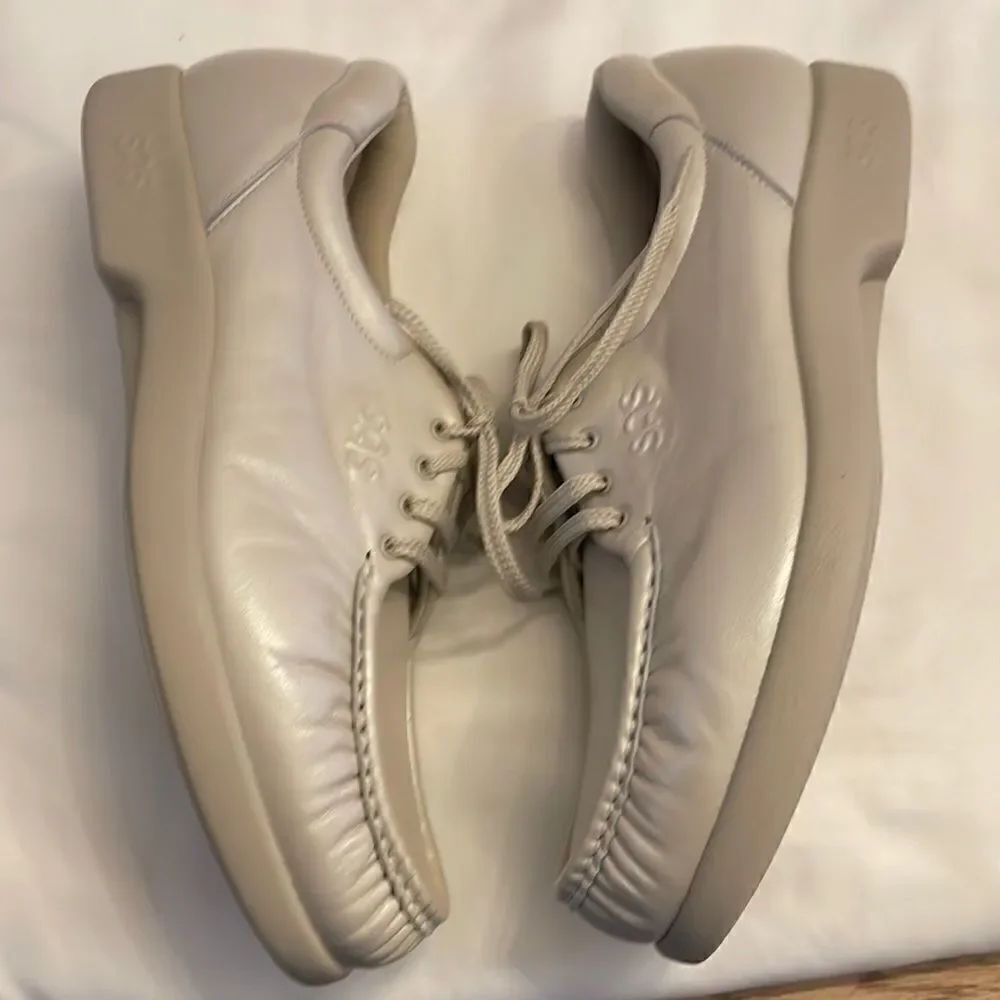 SAS PEARL BONE COLORED COMFORT SHOES. NEW - Picture 1 of 12